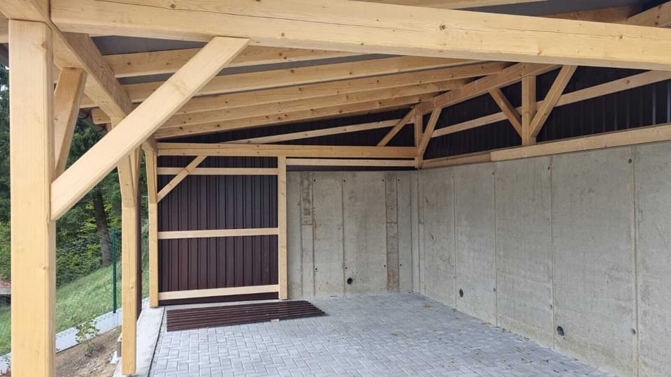 Monolitické konstrukce